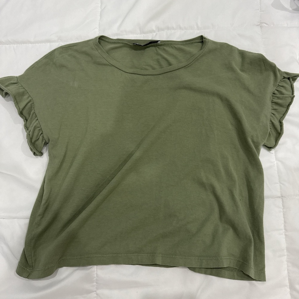 Zara Olive Green Ruffle Sleeve Short Sleeve Tee